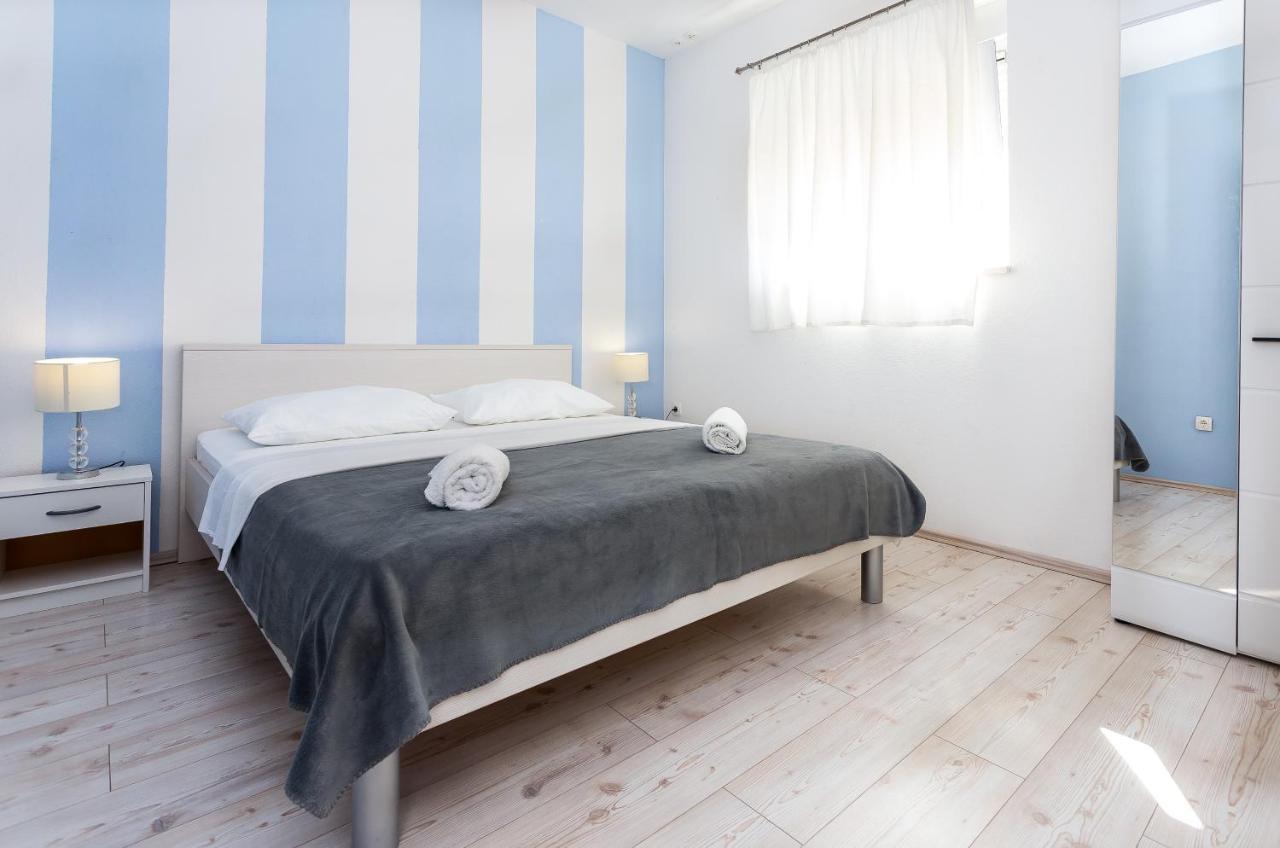 Apartments Magdales Omiš Pokój zdjęcie