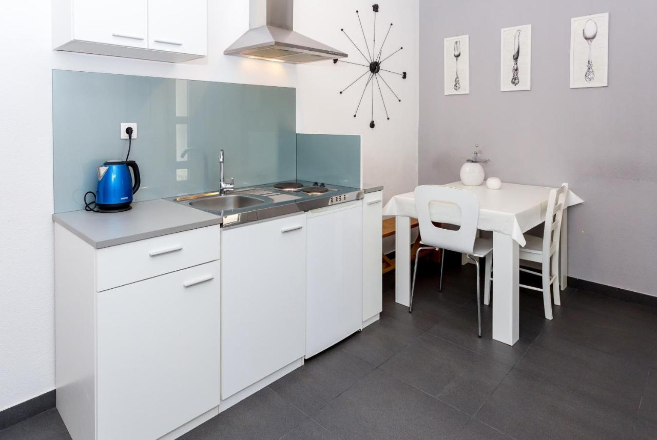 Apartments Magdales Omiš Pokój zdjęcie